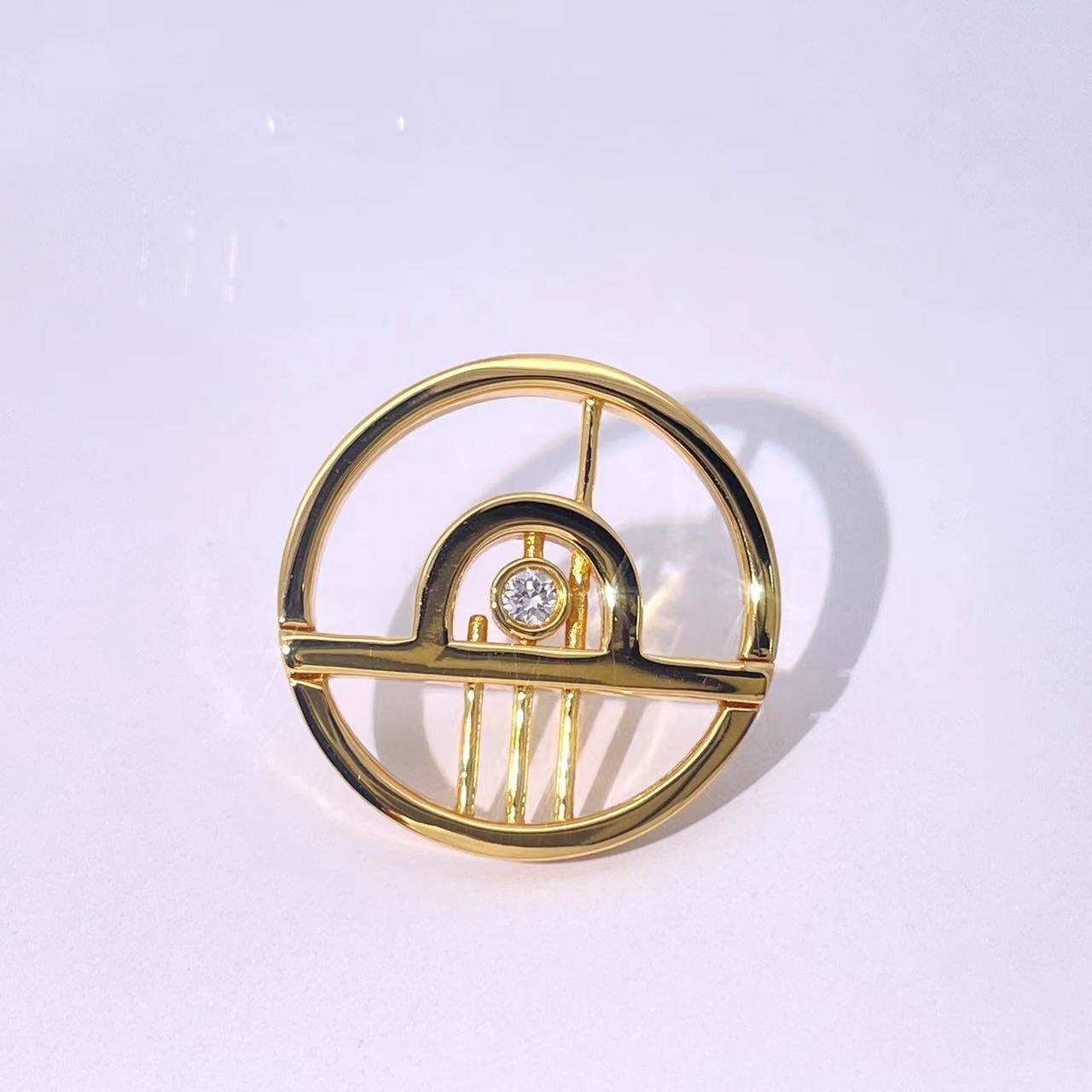 Evil Eye-Inspired Gold Pin with Diamonds
